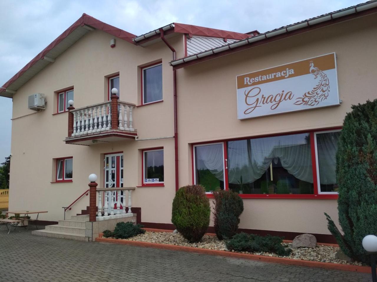 Noclegi I Restauracja Gracja Bełchatów Exteriör bild
